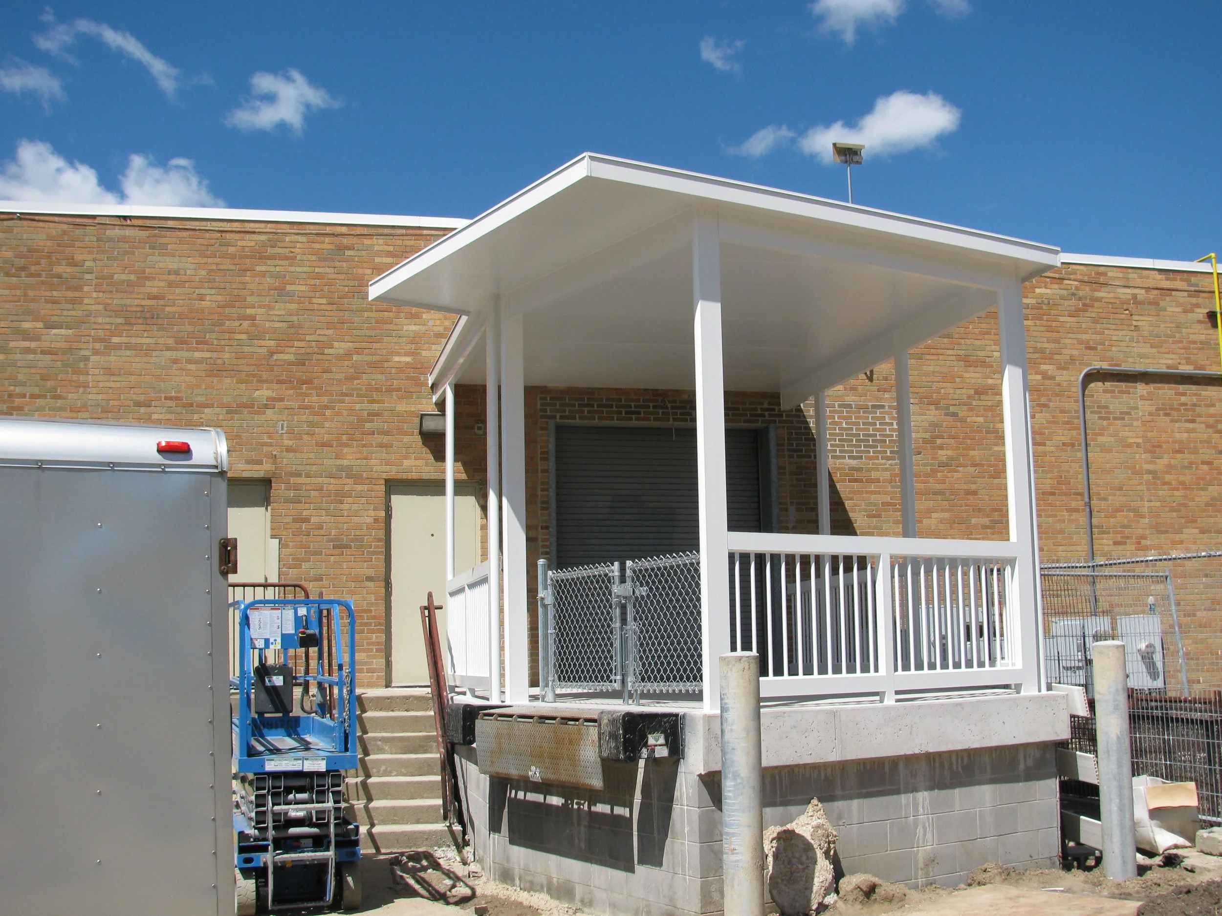 Elite Aluminum commercial installation view 5